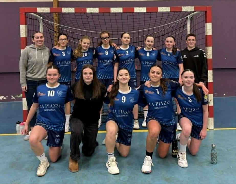 Équipe -15 filles division territoriale Gouesnou Handball